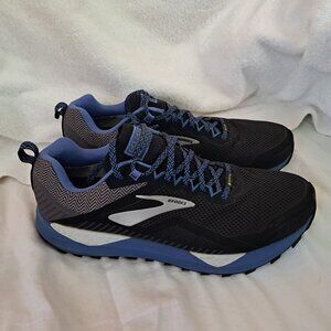 Brooks Cascadia 14 GTX Women's Size 12 (M) Trail Sneaker Black, Gray, Purple EUC